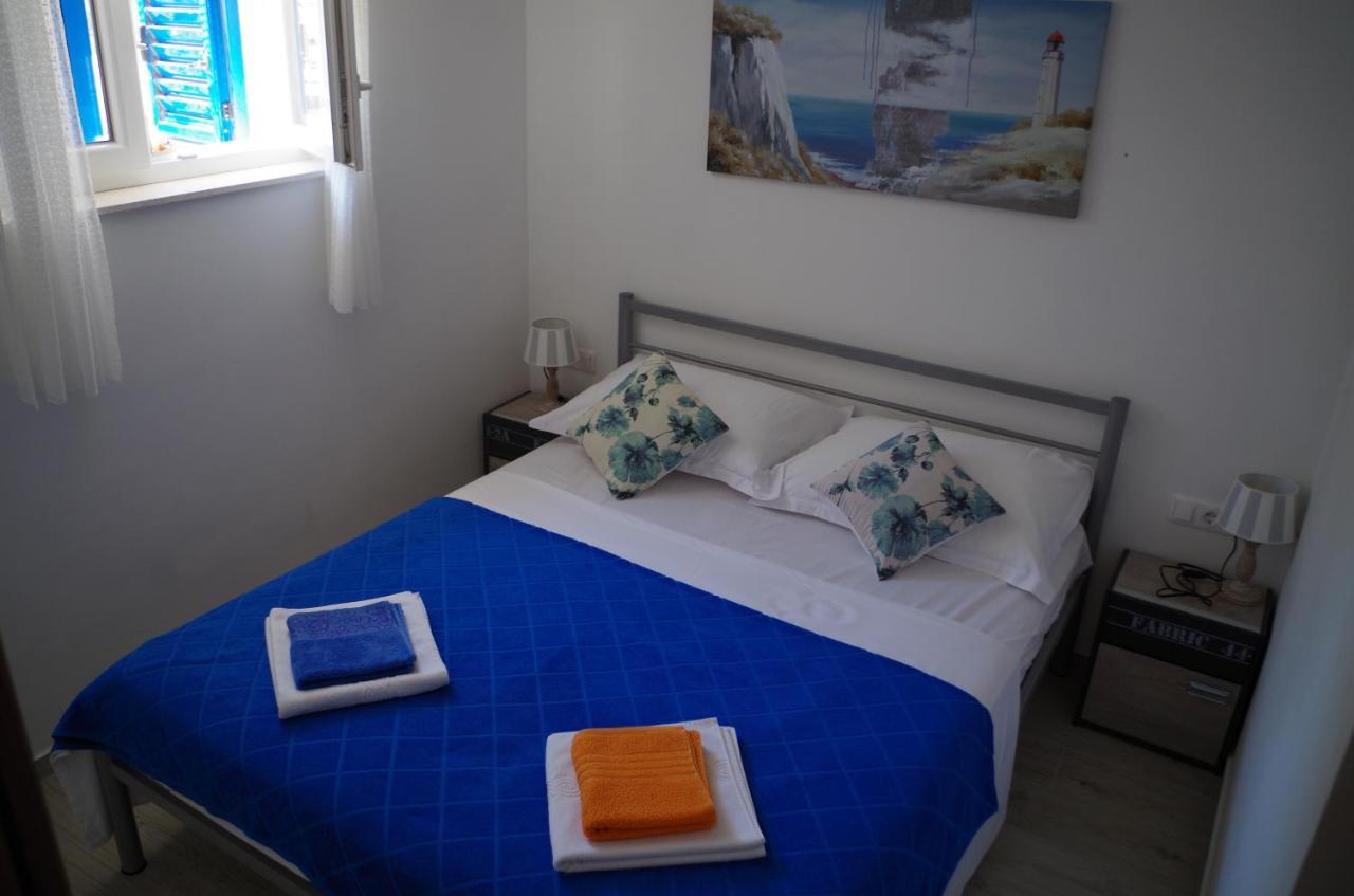 Apartments By The Sea Slatine, Ciovo - 14158 Luaran gambar